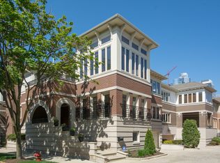 1321 S Federal St, Chicago, IL 60605