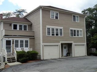 450 Rock St APT 8, Fall River, MA 02720