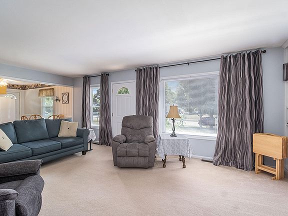 5th image of 2814 Cimarron Dr