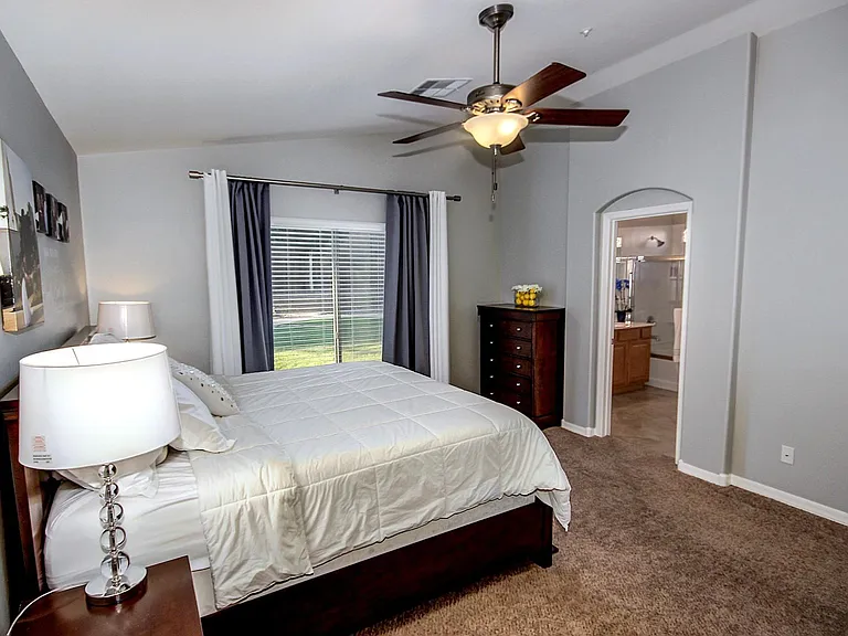12754 W Desert Mirage Dr — Photo 5