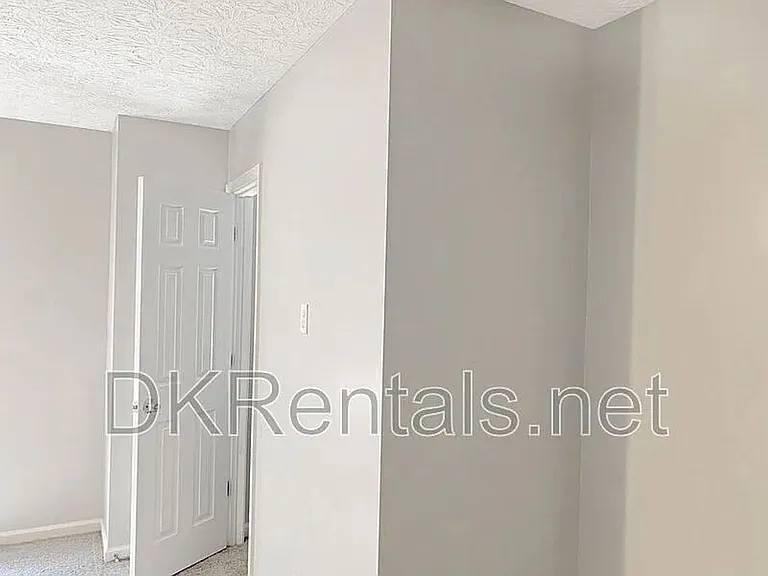 4416 Stone Gate Way — Photo 5