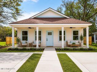 2041 Southern Ave, Biloxi, MS 39531