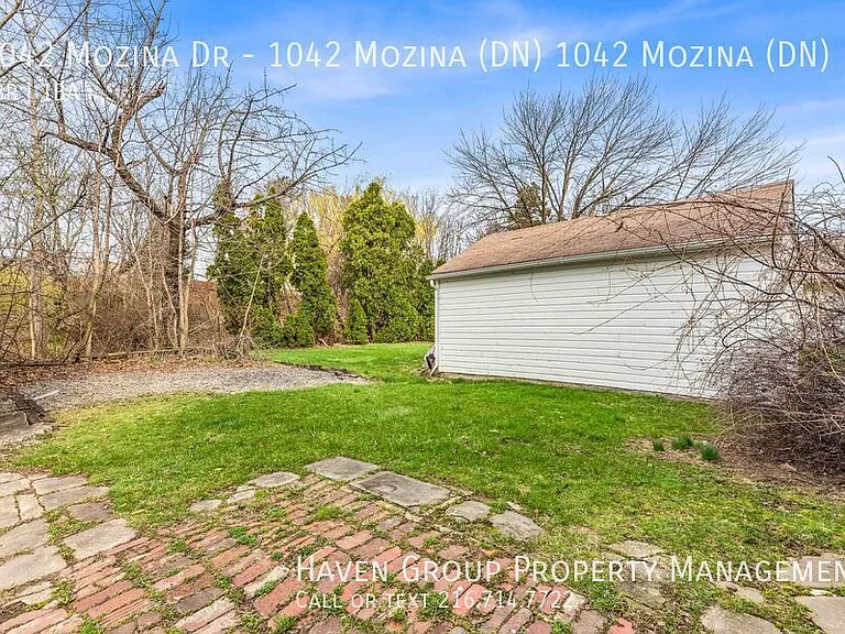 1042 Mozina Dr #104 — Photo 25