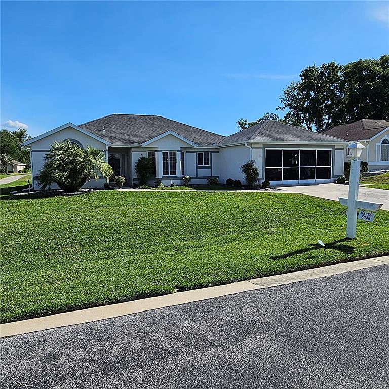 5046 NW 21st Loop