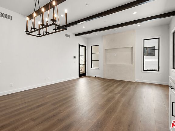 5th image of 930 Lincoln Blvd #A