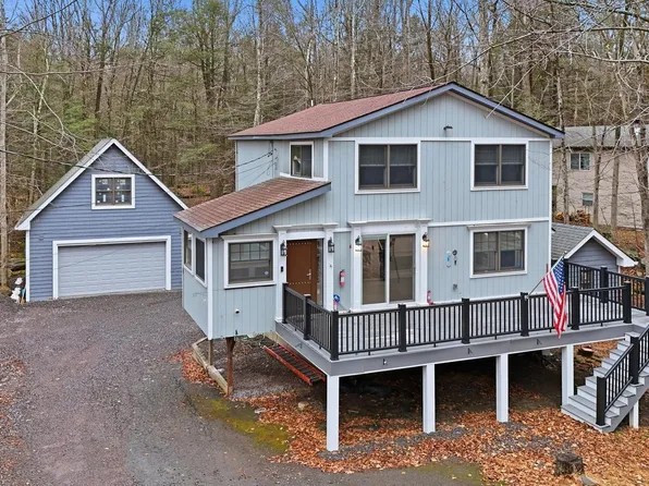 115 Hidden Lake Dr, Lake Ariel, PA 18436