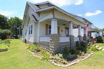 1st image of 2513 Bayview Blvd
