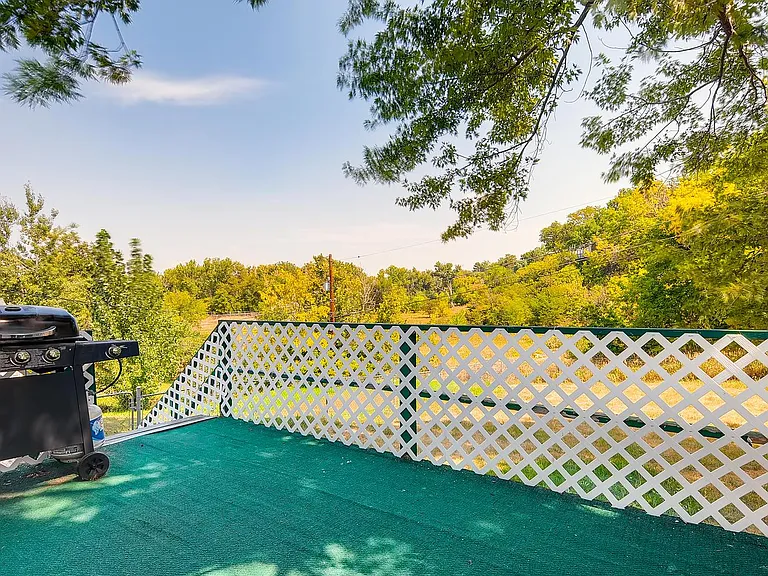 3940 Hoyt Ct — Photo 23