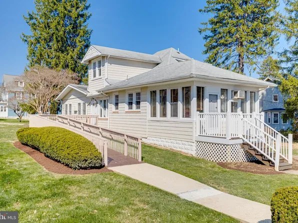 407 W Pennsylvania Ave, Towson, MD 21204