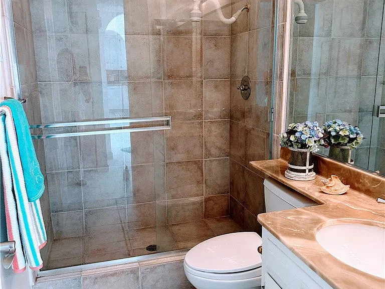 11 Pebblewood — Photo 18