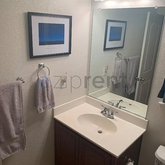 8018 Finchley Ct — Photo 63