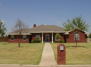 8106 County Road 7620, Wolfforth, TX 79382