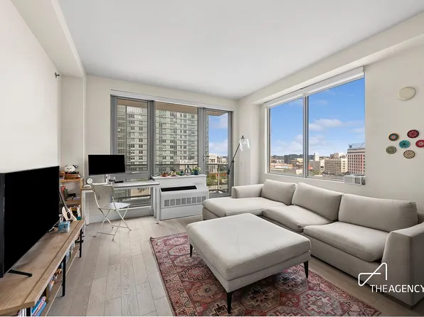 4415 Purves St #15C, Long Island City, NY 11101