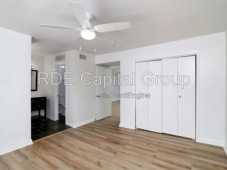 2808 Throckmorton St #201 — Photo 9