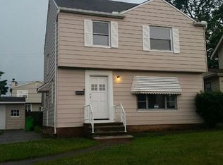 11016 Penfield Ave, Garfield Heights, OH