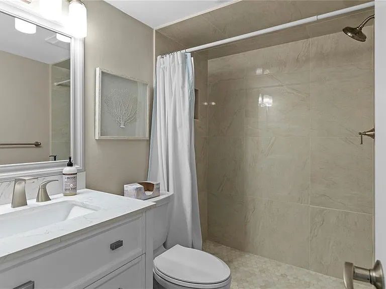 6104 Palma Del Mar Blvd S #102A — Photo 14