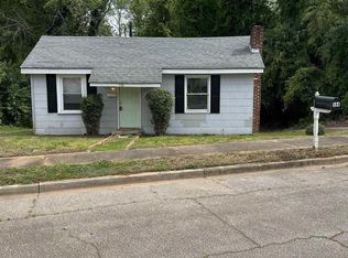 584 Wildwood Dr, Spartanburg, SC 29306