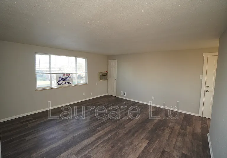 677 Miller Ct — Photo 4