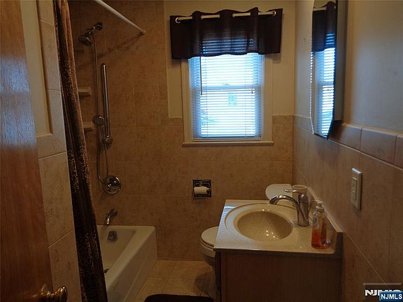 5th image of 12 Minerva Ave