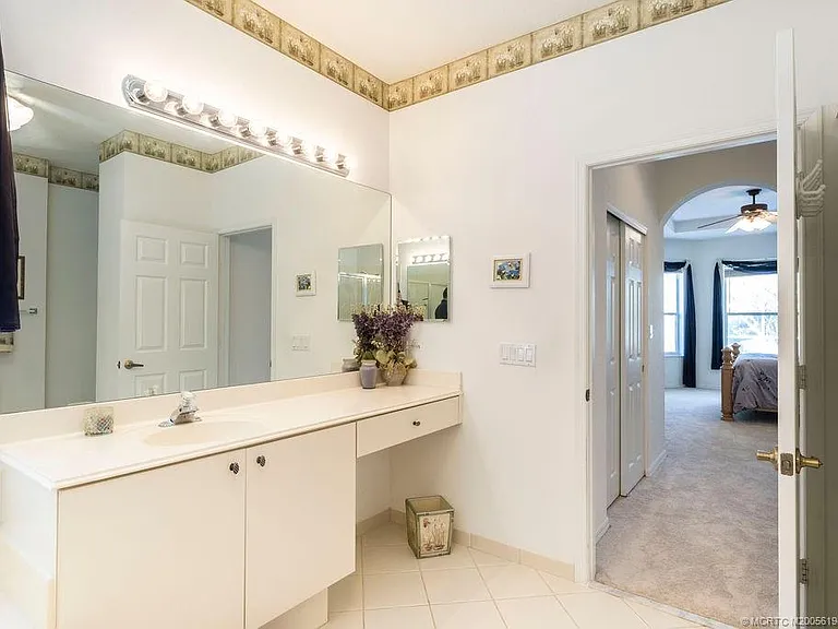 2096 NW Marsh Rabbit Ln — Photo 47