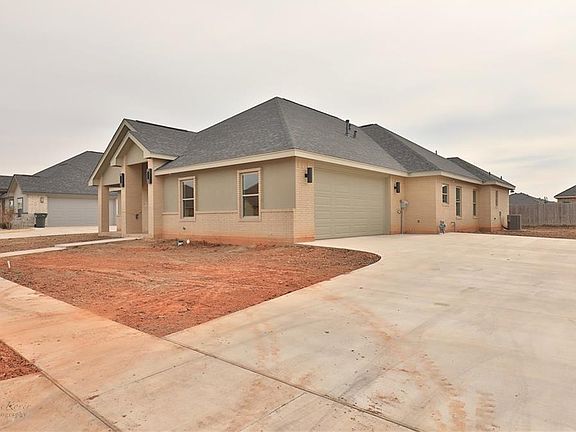 3rd image of 725 Mossy Oak Dr