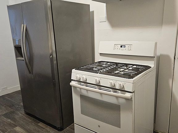 5th image of 1424 Madison Ave SE #1