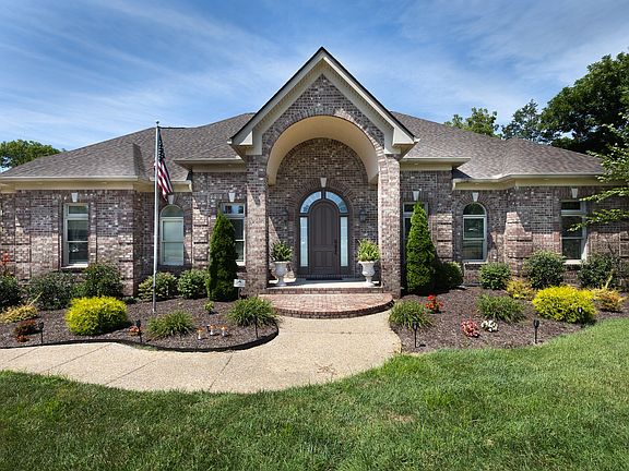 4th image of 118 Beth Ct