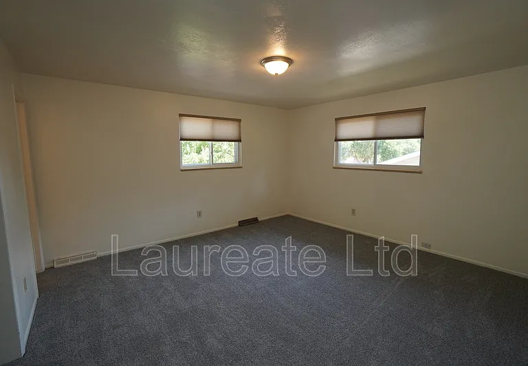 1472 W Geddes Ave — Photo 20