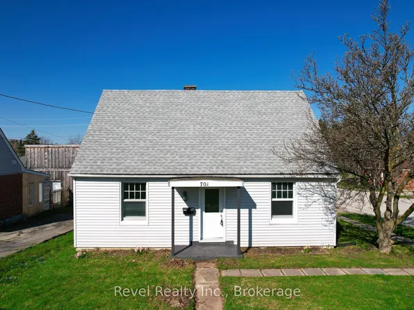 701 5th St E, Owen Sound, ON N4K 1E4