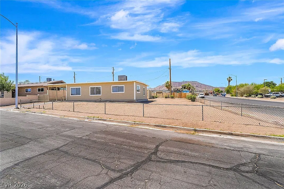 California Way, Henderson — Photo 1