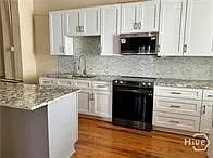 4 bed, 1.0 bath, 1200 sqft, $2,950 — Photo 3