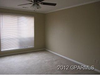 5th image of 2 Upton Ct