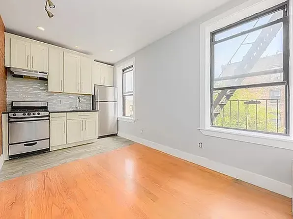 440 Audubon Avenue image 1 of 5