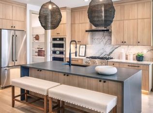 23 Blackmoor Ln, Randolph, NJ 07869