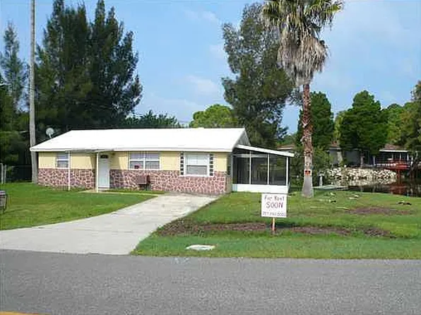 7335 Oelsner St, New Port Richey, FL 34652