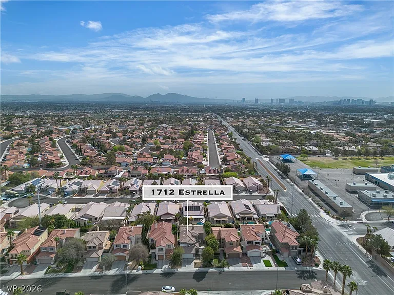 1712 Estrella St — Photo 62