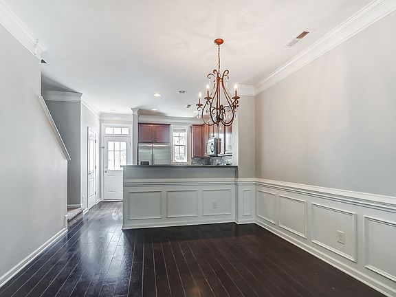 3rd image of 9519 Longstone Ln