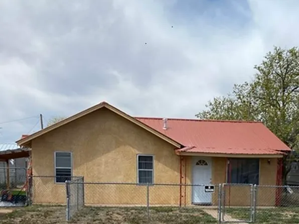 709 N Avenue K, Portales, NM 88130