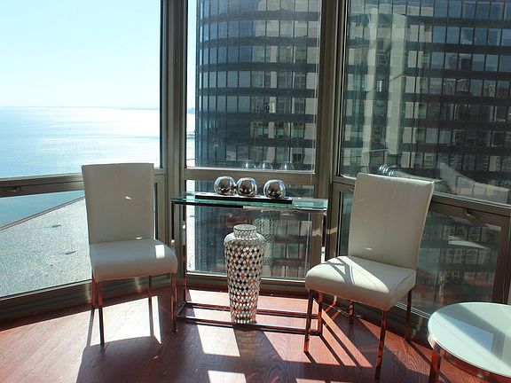 5th image of 195 N Harbor Dr APT 5304