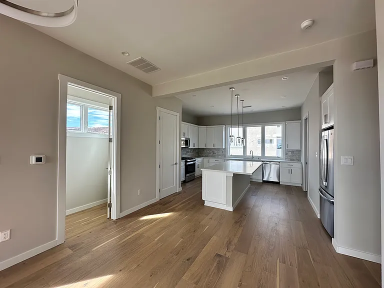 Kitchen - Powder Room