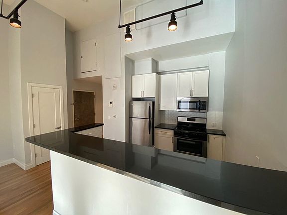4th image of 338 Grove St APT 3C