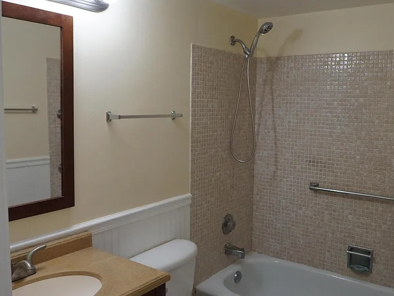 34 Andover #B — Photo 13