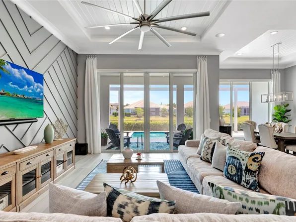 9378 Orchid Cove Cir, Vero Beach, FL 32963