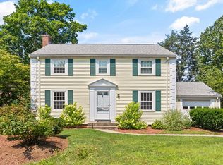 19 Richards Cir, Newton, MA 02465