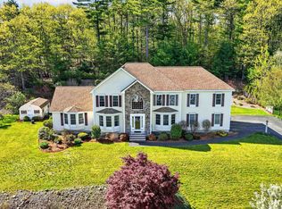 5 Cobblestone Road, Pelham, NH 03076