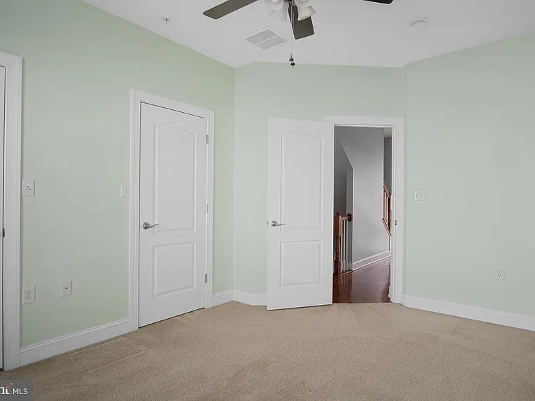 428 N Thomas St — Photo 22