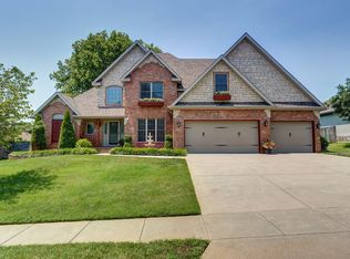 667 S Magnolia Ave, Republic, MO 65738