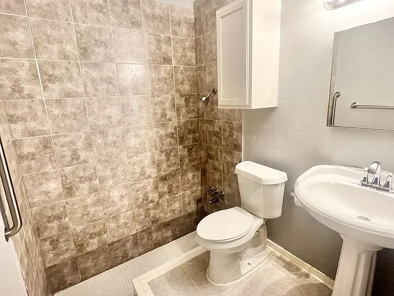 4325 Segura Ct S — Photo 9