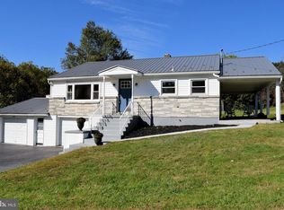 989 Sunnyside Rd, Hummelstown, PA 17036