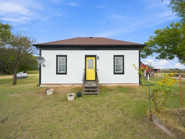 38626 W 21st St N, Cheney, KS 67025